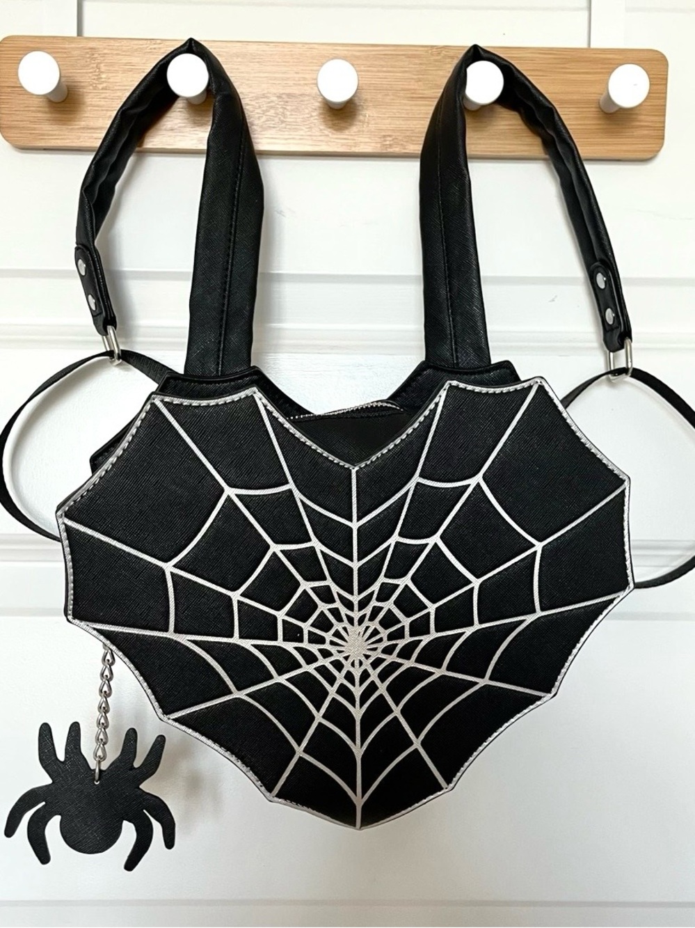 Mad Engine Halloween Spider Web Heart Crossbody Purse NWT
